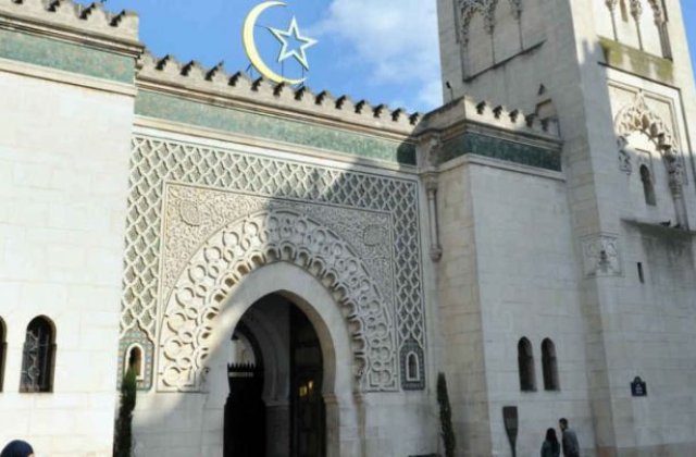 Prima moschee construita pe teren donat de statul roman se va inaugura la Calarasi