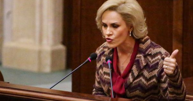 Dupa ce l-a exclus din PSD, Gabriela Firea ii face campanie sotului "independent"
