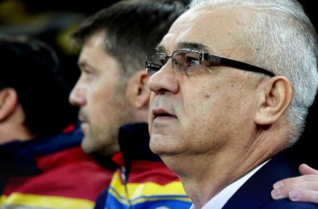 Anghel Iordanescu a anuntat lotul de 28 de jucatori pentru cantonamentul din Italia
