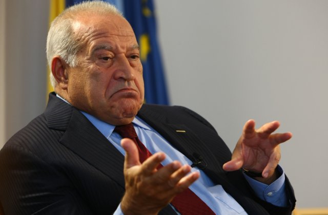 Dan Voiculescu condamnat la 2 ani cu executare in dosarul Antena - RCS