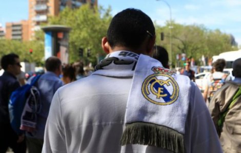 16 morti si 20 de raniti intr-un atentat terorist asupra unui fan-club Real Madrid din Irak