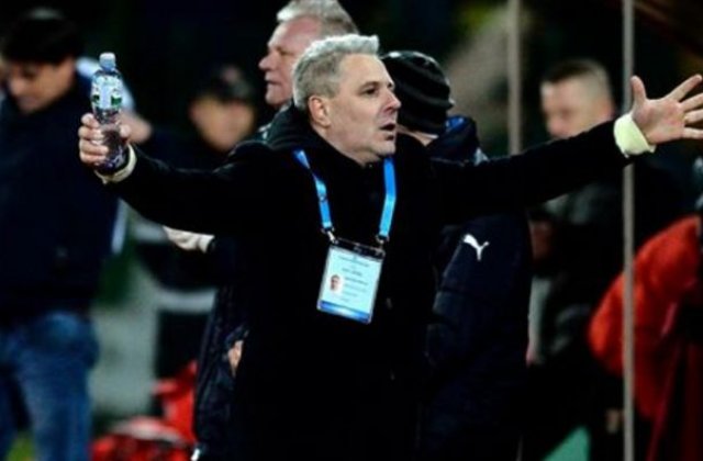 Presa din Bulgaria anunta ca antrenorul Marius Sumudica negociaza cu Levski Sofia