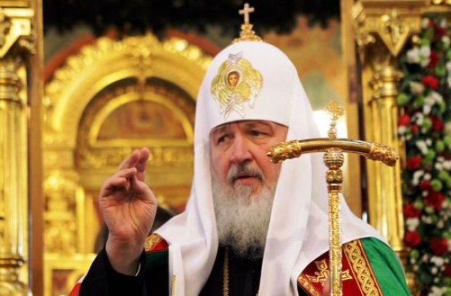 Patriarhul Kiril: Femeia ar trebui sa stea acasa si sa se ocupe de copii