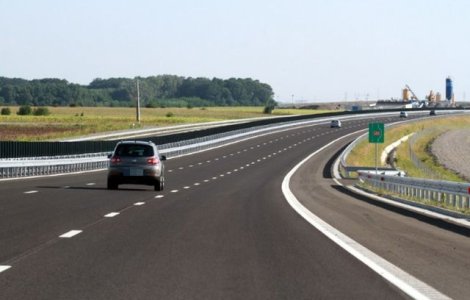 Record de viteza pe A3: O soferita a fost prinsa in timp ce gonea cu 236 km/h