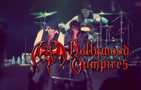  Video  Hollywood Vampires concerteaza la Bucuresti. Mesajul lui Alice Cooper catre fani