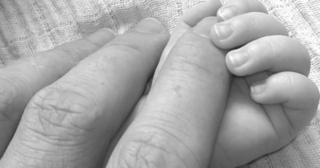 Studiu: Varsta tatalui si stilul de viata, asociate cu defectele de nastere