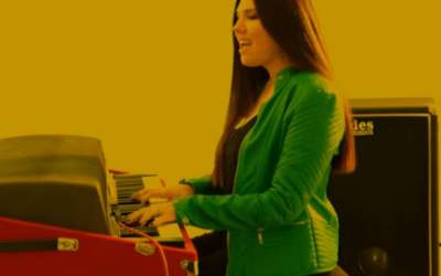 VIDEO  Paula Seling a lansat...