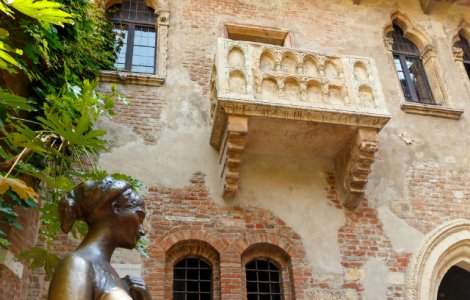  Top  8 atractii turistice false pe care le credem adevarate