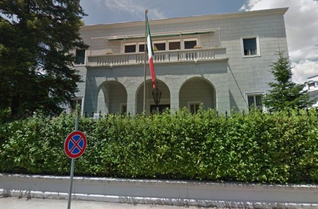 Ambasadorul Italiei invita bucurestenii la el acasa, sa vada o expozitie de fotografie