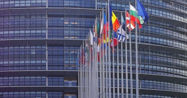 Un eurodeputat roman, in topul celor mai influenti membri ai PE