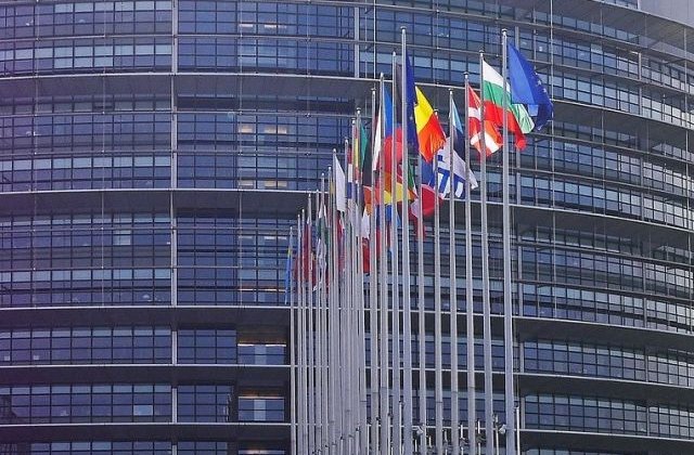 Politico.eu: Un eurodeputat roman, in topul celor mai influenti membri ai Parlamentului European