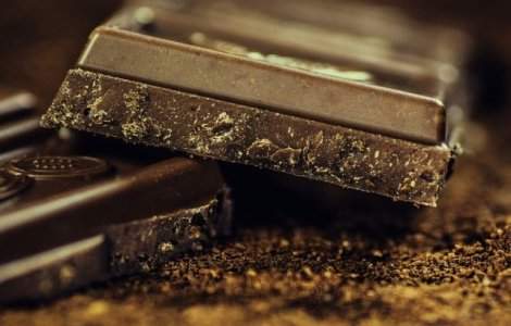 Prahova: Dosar penal dupa ce un candidat a impartit doua ciocolatele