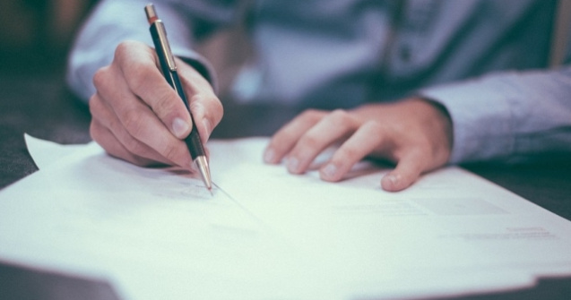 Dean Thompson: Romania trebuie sa-si simplifice procesul birocratic