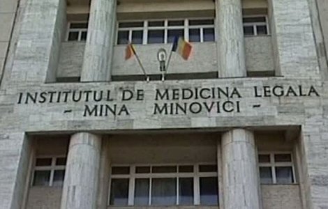Medicii legisti fac necropsia in cazul lui Dan Condrea