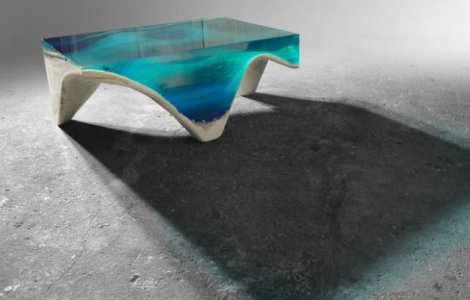  Foto  Ai mai vazut asa ceva? Masa care imita adancurile oceanului