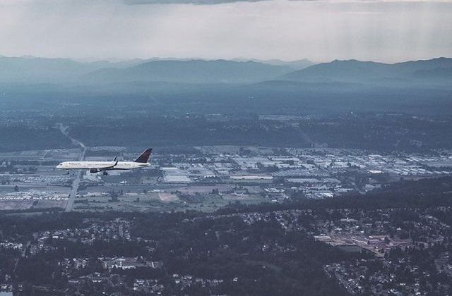 Oficial: Avionul EgyptAir prabusit in Mediterana nu a facut niciun viraj brusc inainte de disparitie