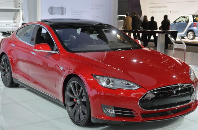 Ministerul Economiei negociaza cu Tesla pentru deschiderea unei fabrici in Romania