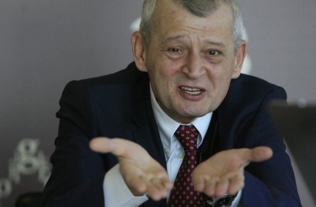 Magistratii au dispus inceperea judecatii in dosarul lui Sorin Oprescu