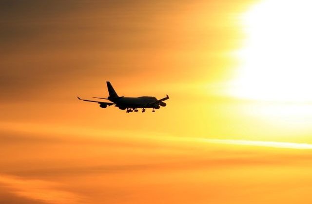 Tragedia EgyptAir: Ipoteza unei explozii la bord, sustinuta in urma examinarilor ramasitelor umane