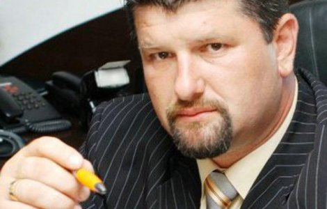 Primarul unei comune argesene, retinut