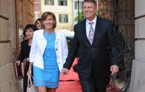 Sotia presedintelui Iohannis va alerga pentru sustinerea copiilor