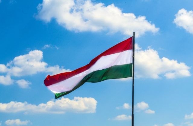 Sondaj: 77% dintre unguri sunt impotriva cotelor obligatorii de imigranti