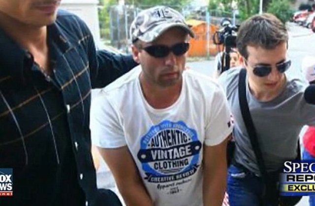 Hackerul roman Guccifer risca pana la sapte ani de inchisoare in SUA