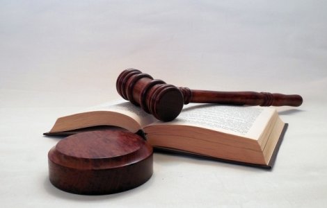 Flori Dinu, directorul general al Hexi Pharma, cercetata in arest la domiciliu