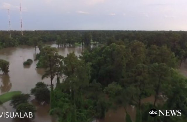 Cel putin sase morti, in urma inundatiilor din Texas si Kansas