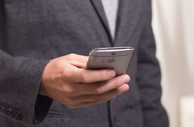 Sindromul bateriei descarcate: 90% din oameni sufera de aceasta anxietate