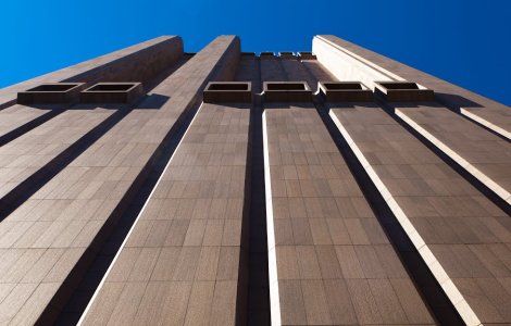 Zgarie-norii fara geamuri, locul care ar fi rezistat unui atac nuclear