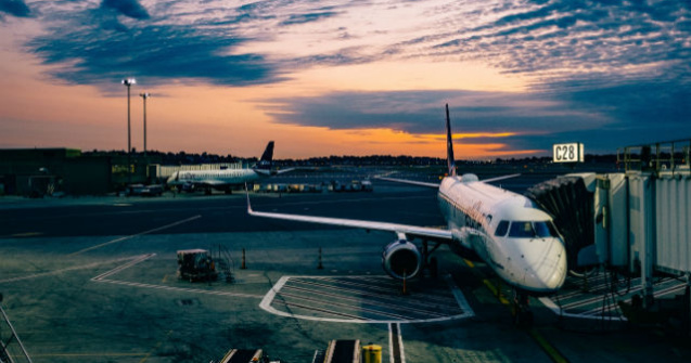  Top  Marturisirile unei stewardese: 9 intrebari despre zborul cu avionul