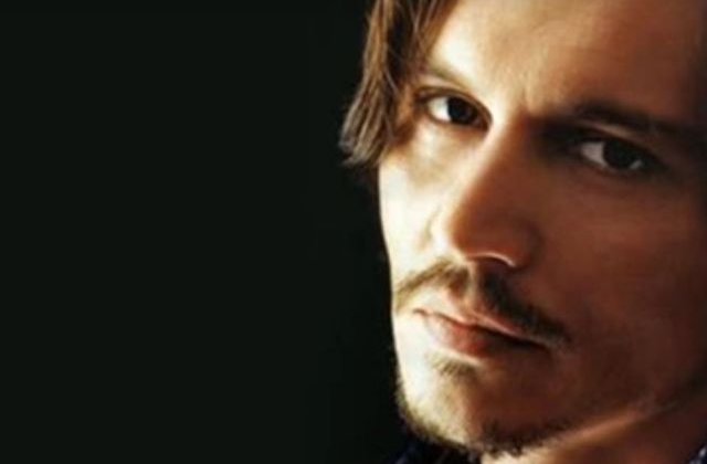 Johnny Depp, devastat inainte de concertul din Romania