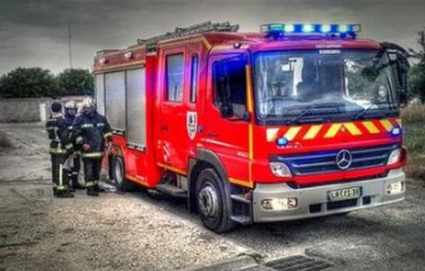 Sute de gospodarii inundate si zeci de persoane evacuate in ultimele 24 de ore din cauza ploilor