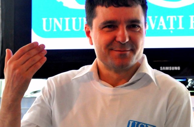 Seful de campanie al lui Nicusor Dan apare in "Panama Papers"