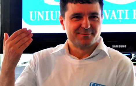 Seful de campanie al lui Nicusor Dan apare in "Panama Papers"