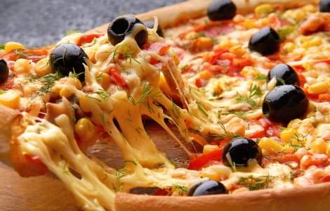Justitia din Italia i-a permis unui barbat sa achite pensia cu pizza