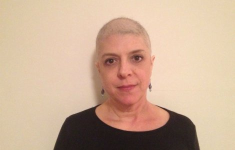  Video  Emotionant: s-a fotografiat in fiecare zi, timp de un an, dupa ce a aflat ca are cancer