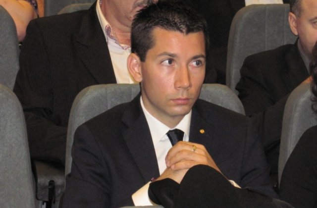 Consilier judetean PSD, prins de politie cu pliante ilegale ascunse in pantaloni