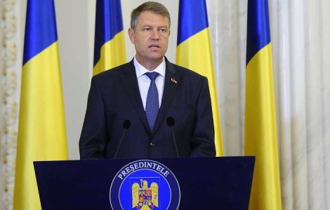 Iohannis i-a decorat post mortem pe cei patru membri ai SMURD