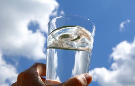 O femeie a murit dupa ce a baut prea multa apa