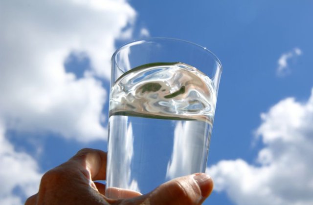 O femeie a murit dupa ce a baut prea multa apa