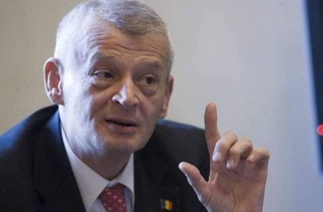 Mesajul fostului primar Sorin Oprescu pentru Gabriela Firea