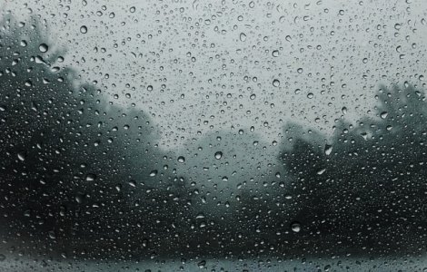 Informare meteo de ploi si vijelii. Care vor fi zonele afectate