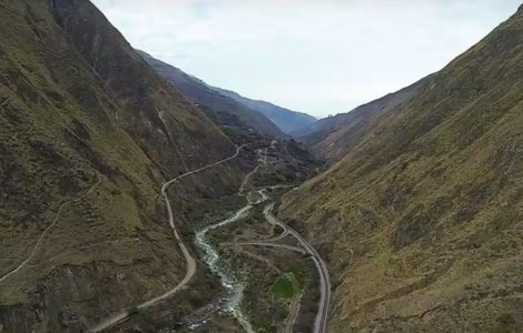  Video  Cel mai periculos traseu feroviar din lume, in imagini spectaculoase