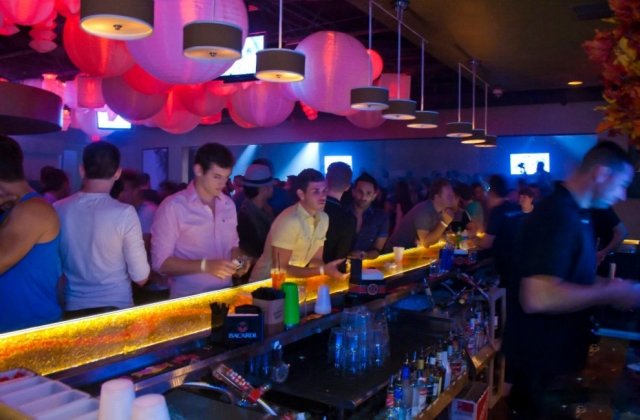 Mesajul unei victime a atacului din Orlando catre mama sa: Vine. O sa mor