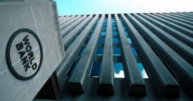 Banca Mondiala: Romanii vor plati taxe mai mari in 2017