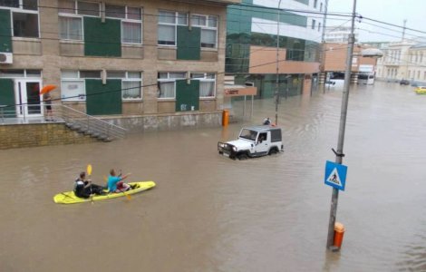 Tulcea, aproape inghitita de ape