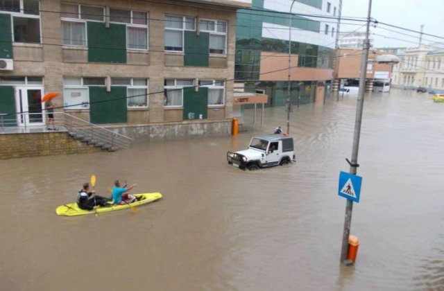 Tulcea, aproape inghitita de ape