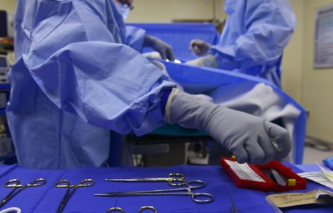 Operatie controversata: Un doctor chinez intentioneaza sa efectueze transplantul unui cap uman